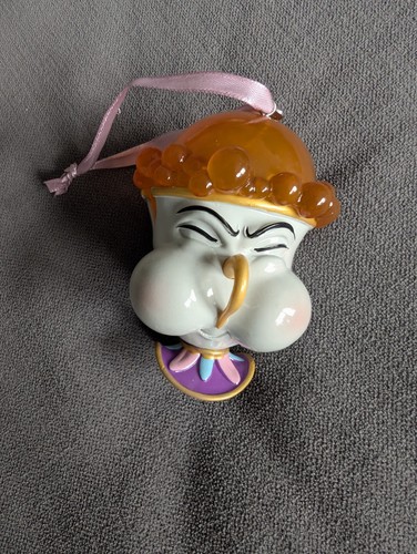 Disney ornament - ✅,