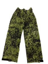 Nässeschutzhose Hose Dänemark Regenhose Angelhose GORETEX flecktarn Gebraucht