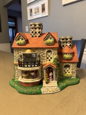 Partylite The Bristol House