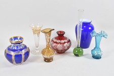 N92V95- Konvolut Glas Vasen meist buntes Glas 