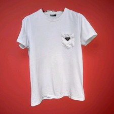 "PRADA" T-SHIRT L/XL  👕