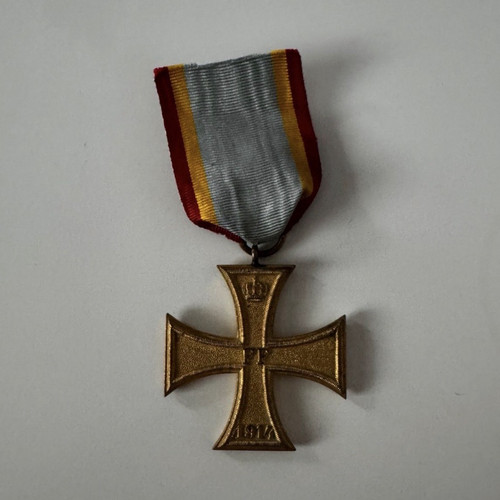 Kreuz für auszeichnung - für, im