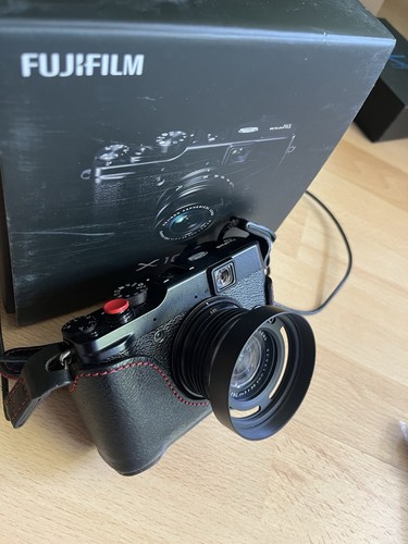 Fujifilm x10 premium bundle - premium, |