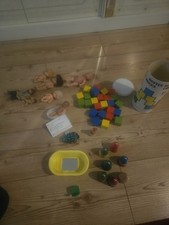 DDR Spielzeug Bauklötze,Puppen,Springfrosch...