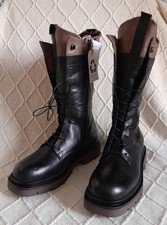 MJUS Stiefel / NEU / Schwarz & Braun / 40 EU / Leder Boots / Schnürstiefel 