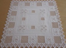 Handarbeit- Hardanger Mitteldecke 65x65cm.