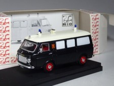 (SB-86) RIO 414102 Fiat 238 Falck Danmark Ambulance in 1:43 in OVP, selten