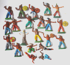 20 alte DDR HartGummi INDIANER