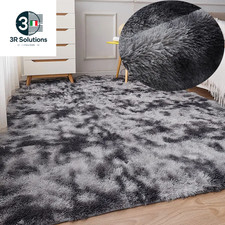 Grauer Teppich für Wohnzimmer