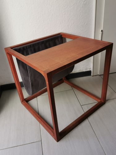 Magazine rack side table - rack,