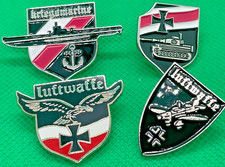 4x Bundle Wehrmacht-Abzeichen WWII – Luftwaffe, Panzertruppe, Kriegsmarine - DEU