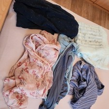 5 Stück Damen Tücher Loop Schal verschiedene Farben und Marken u.a. liberty