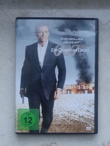 James bond 007 ein quantum - james,