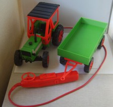 Traktor mit Kabelfernsteuerung und Anhänger, ca.1:16, DICKIE-Vintage
