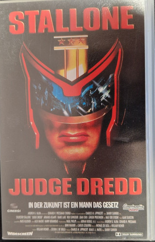 Judge dredd vhs - judge,