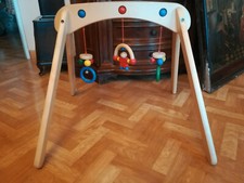 Selecta Babywelt Spielholz Musina Spieltrapez Spielbogen Holz 60 cm