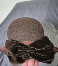 Vintage Sandra Phillips Cloche