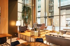 Schicke Gastro Stühle in sehr guten Zustand