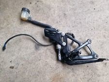 Yamaha YZF R1 RN22 Fußraste