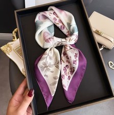 Elegantes Seidentuch Halstuch