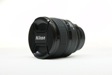 NIKON AF NIKKOR 85mm F1.4D