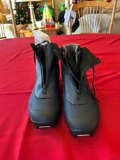 Salomon Vitane cross-country