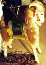 Alte KARUSSELL HOLZ ZIEGE