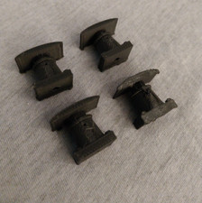 4x Puffer für Loks und Wagen