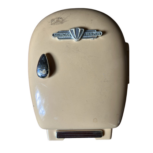 Vintage creme beetland lil - creme,
