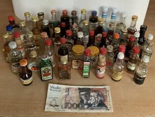 Alte Spirituosen Miniaturflaschen Sammlung
