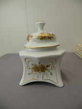 Schöne Porzellan-Deckeldose