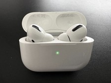 Apple AirPods Pro 1. Gen mit Ladecase (2021) - In-Ears - Wie neu mit OVP