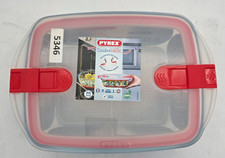 Pyrex-Schüssel mit Deckel