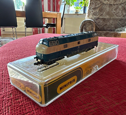 Minitrix spur diesellok - minitrix,
