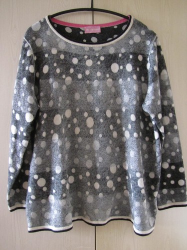 Six seven pullover - seven,