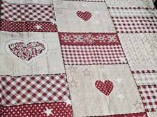 Bettwäsche-Herz-Bauernhaus