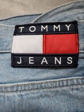 TOMMY JEANS Mom Jeans W30 L32 TOP Zustand Blau Helle Waschung