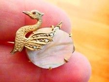 Brosche Schwan Perlmutt Perlen Gold 333 vergoldet? 4,60 Gramm ca. 3,00 x 2,00 cm