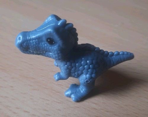 Dino aus kinder überraschung - dino,