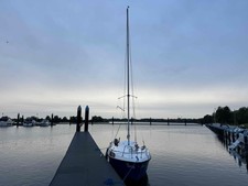 Segelboot mit Trailer Daysailer Jolle WEGU Happy Sailing 5.45m