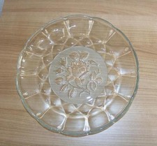 Glasschale m. Rosen Relief geschliffen Glasteller wunderschön Glas Teller Platte