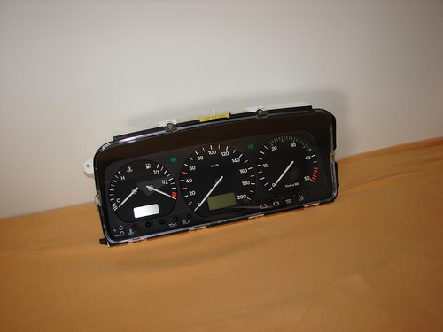 Tacho kombiinstrument - tacho, t4