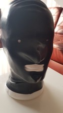 Latex Bondage Maske, Größe