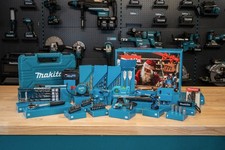 Makita Adventskalender 2025 Werkzeug Fanartikel 24 Türchen P-84800