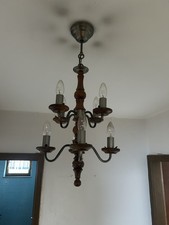 Rustikaler Kronleuchter aus Holz & Metall – 8-flammig, Vintage-Landhausstil