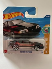 Hot Wheels 92 Ford Mustang