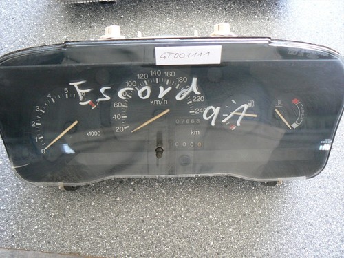 Tacho ford escort 07 668 - tacho, bj.91