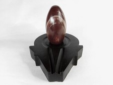 Schöner Shiva Lingam mit Yoni aus dem Narmada-Fluss in Indien 