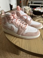 Nike Air Jordan 1 Mid SE