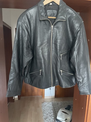 Schwarze lederjacke - schwarze,